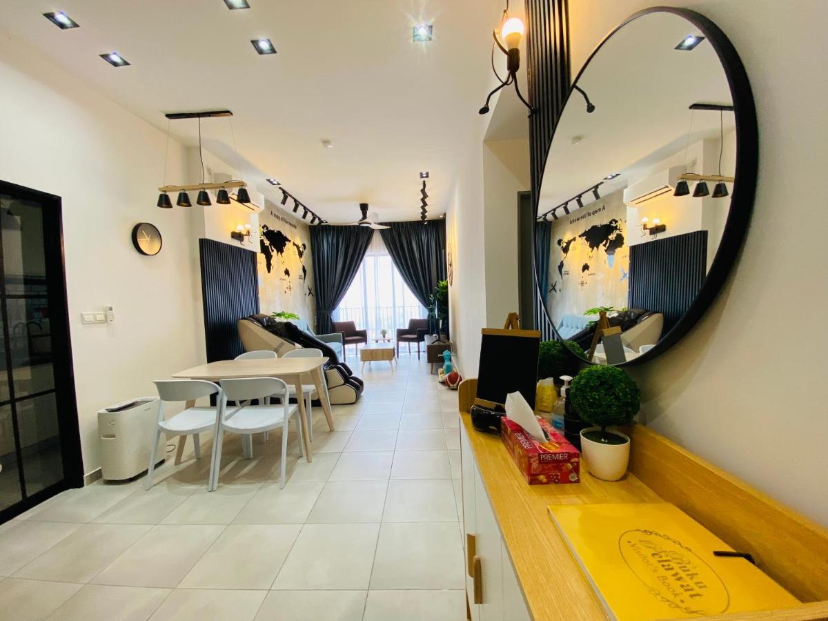Orang Utan Guest House Monthly Sandakan Luaran gambar