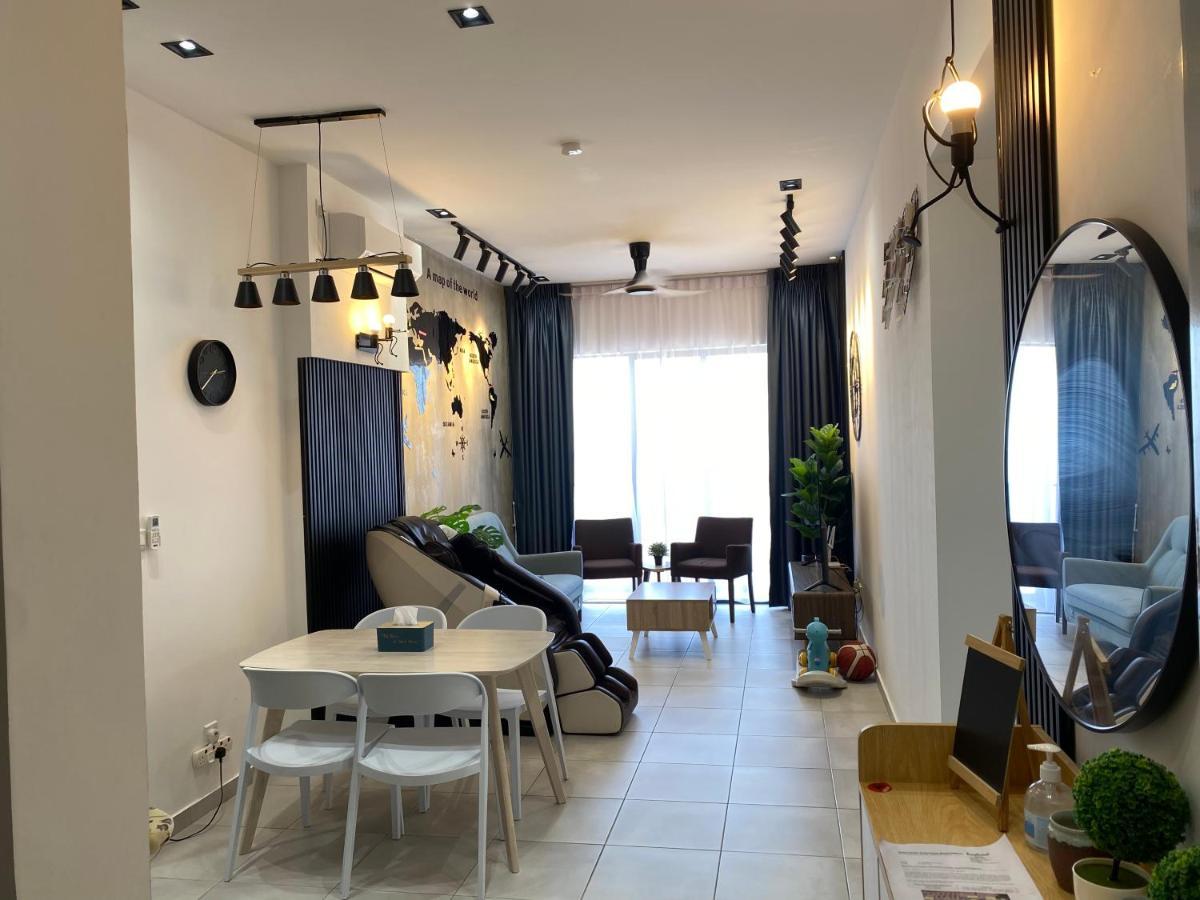Orang Utan Guest House Monthly Sandakan Luaran gambar