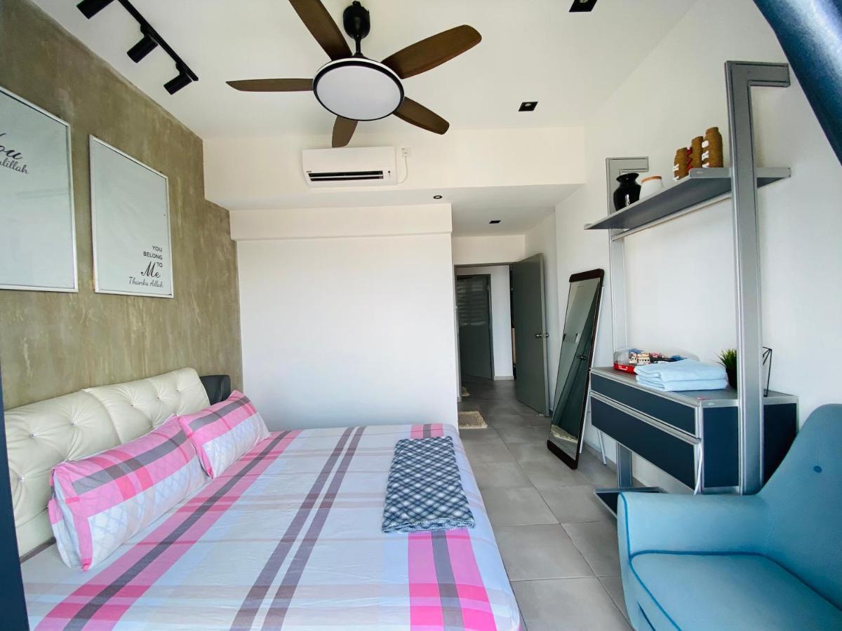 Orang Utan Guest House Monthly Sandakan Luaran gambar