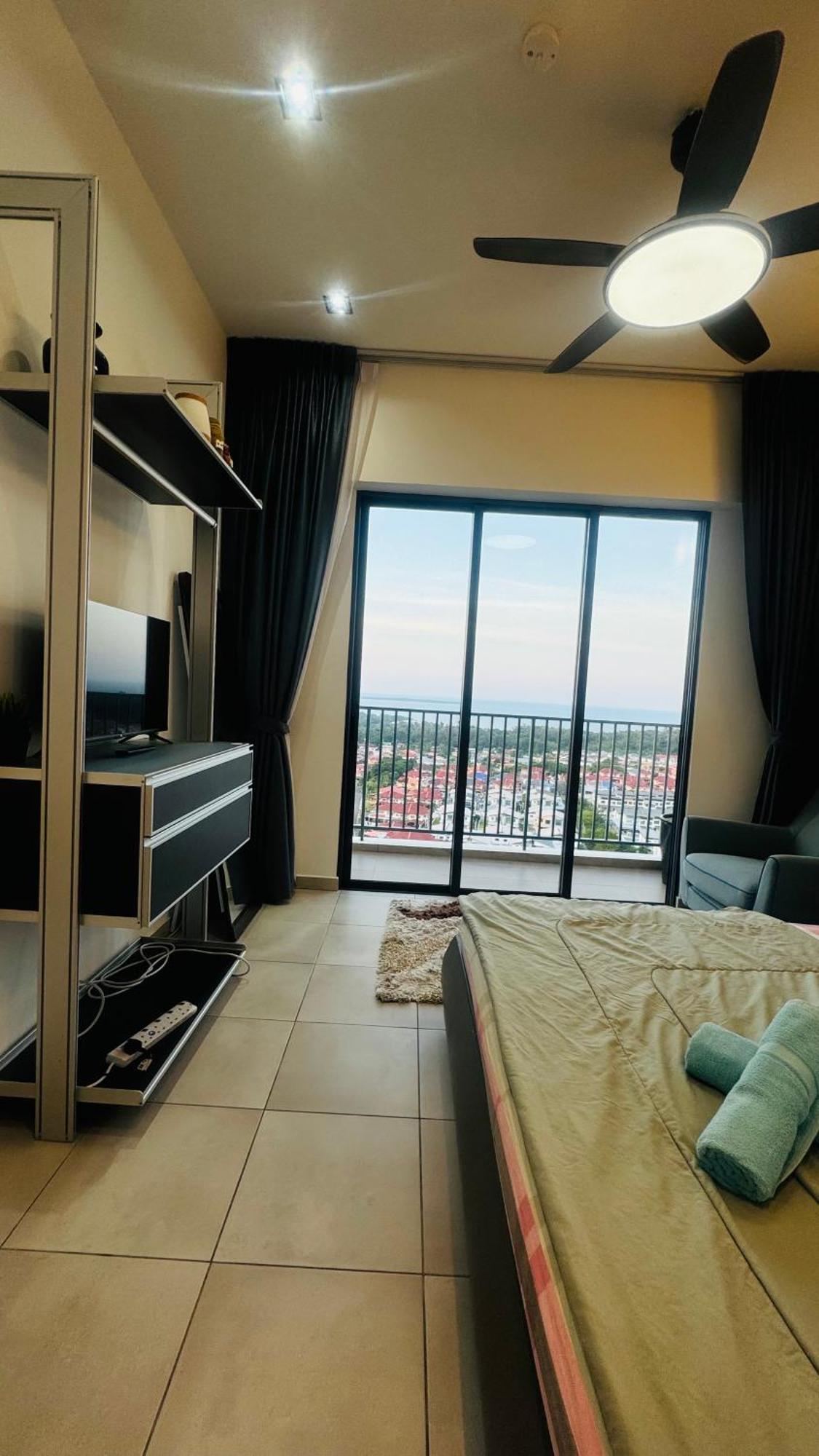 Orang Utan Guest House Monthly Sandakan Luaran gambar